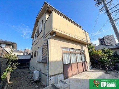 上飯田東町借家