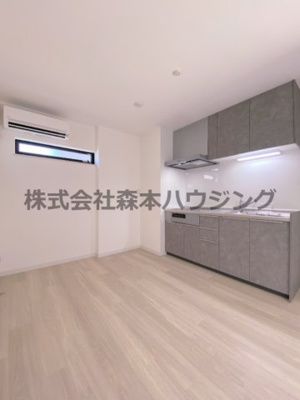 【居間・リビング】 | 　ラモーナ雁屋西町 | おしゃれな居間です