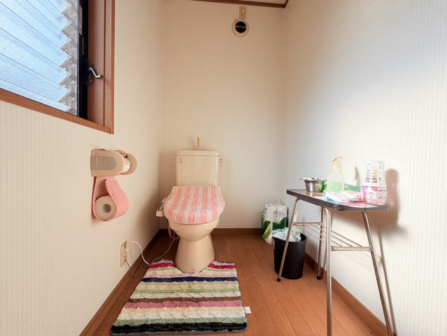 常陸太田市中古戸建のトイレ