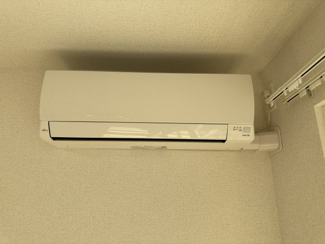 グラン・パティオⅢの設備|エアコン２基付（同型タイプ）