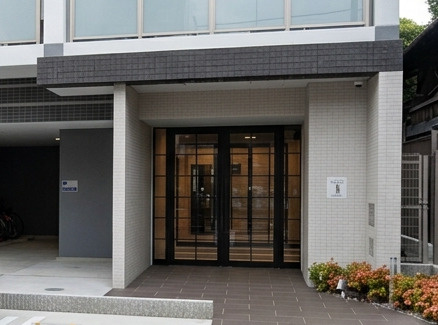 Miele昭和町のエントランス