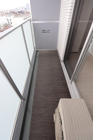 GENOVIA川崎鈴木町skygardenのバルコニー