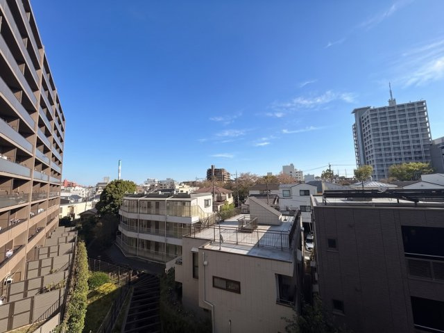 ウエリス世田谷砧の展望|※室内写真は家具や小物を消すAI 生成を含むため、実際とは異なる場合があります