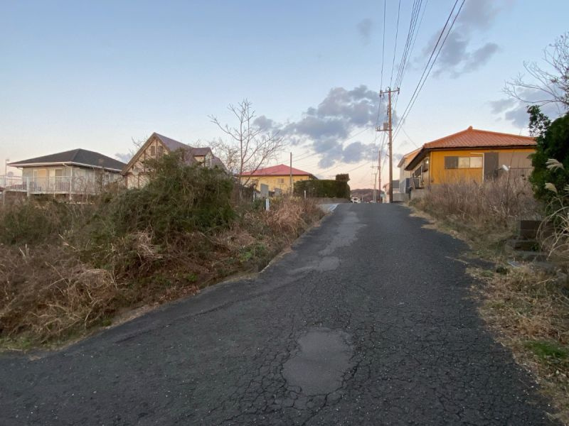 館山市佐野　売地の外観|■前面道路