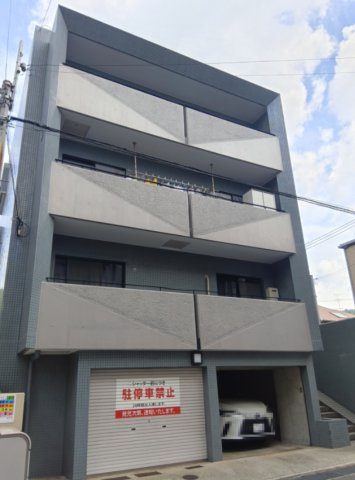 神戸市東灘区岡本２丁目のマンションの間取り