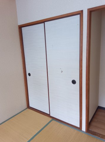 神戸市東灘区岡本２丁目のマンションの和室