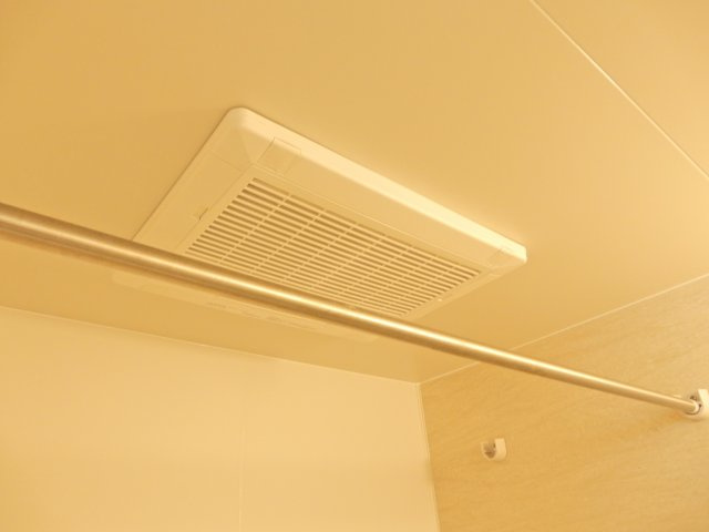 高槻市芥川町３丁目の賃貸マンションの浴室