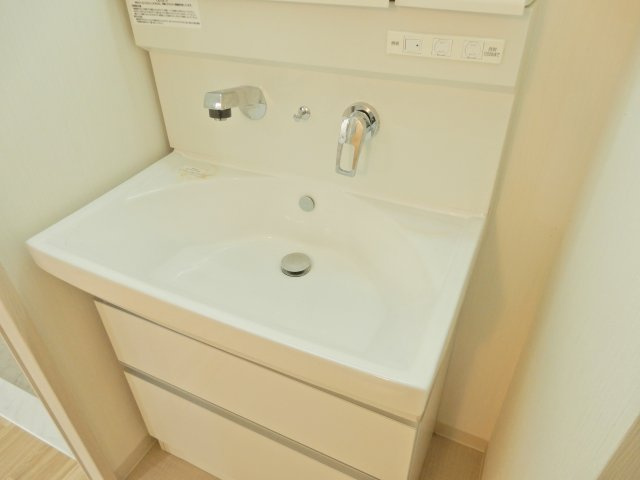 高槻市芥川町３丁目の賃貸マンションの洗面所