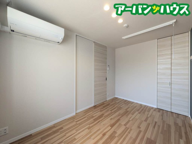 凛の内装
