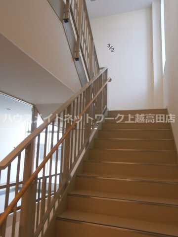 ロングステイ山下のその他共用部分|共用部階段