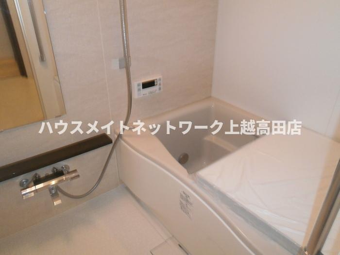 ロングステイ山下の浴室|追焚機能付