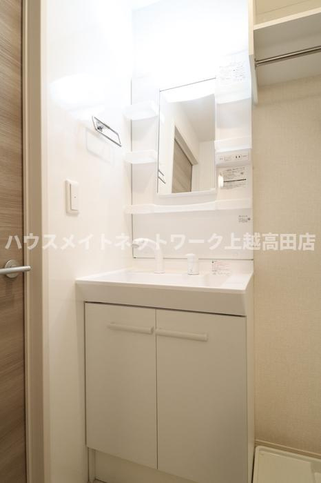 サニーガーデンの独立洗面台|洗髪洗面化粧台
