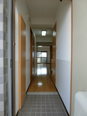 【玄関】 | スカイマンションB
