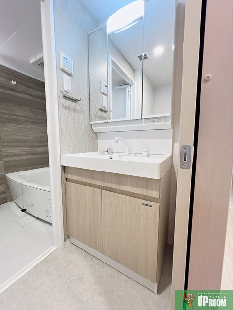 S-RESIDENCE大曽根bresa(ブレサ) の洗面所