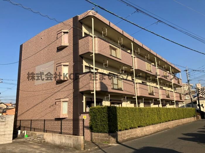 メゾンルミエールの外観