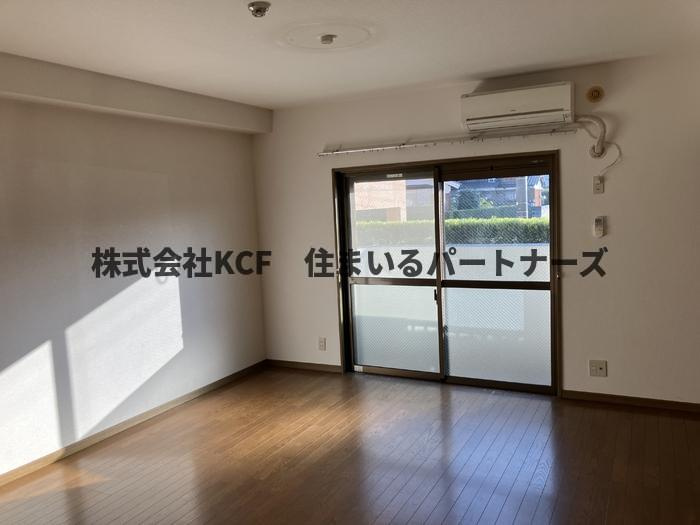 メゾンルミエールの居間・リビング|リビングです