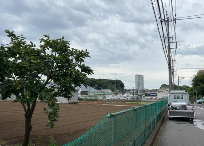 【展望】 | アーリアレジデンス南町田 | 眺望を気にして物件を探す場合、前面に建物が建っていないか現地で確認しましょう！前面に建物があると景色はもちろん、日当たりや風通しにも影響が出てきます。住んだ時のことを想像しながら現地見学をしましょう。