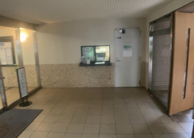 【受付】 | ダイアパレス八王子アヴァンティ | 受付はマンションコンシェルジュがいる場合もあれば、管理人が滞在する小部屋を総称して呼ぶことがあります。主にエントランスに設置されていることから、防犯面でも期待ができます。防犯設備がない場合はより安心！