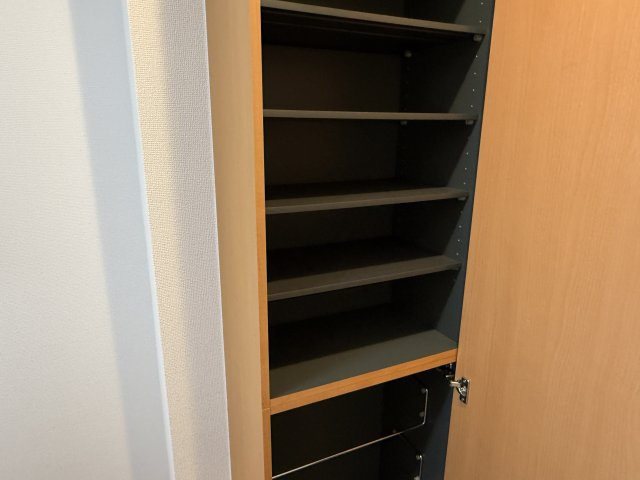ＷＨＩＴＥ　ＣＵＢＥの玄関