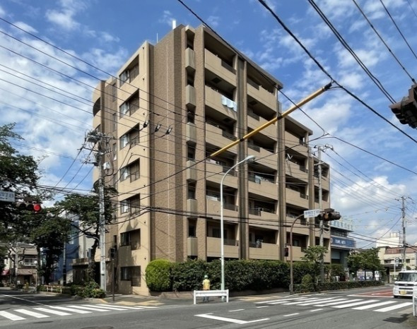 スポルク浮間の外観