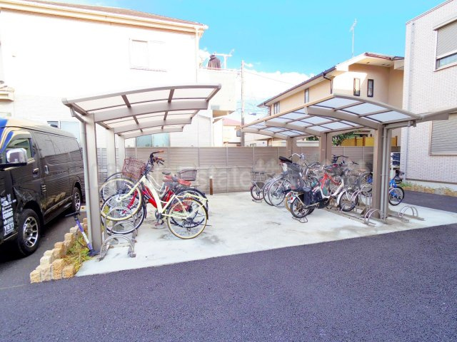 小平市学園東町のアパートのその他共用部分