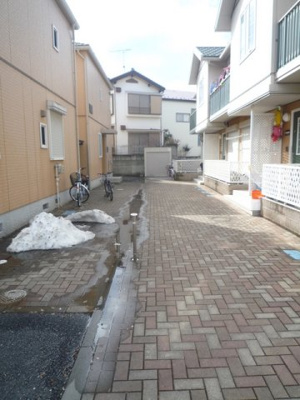 ★玄関前通路★