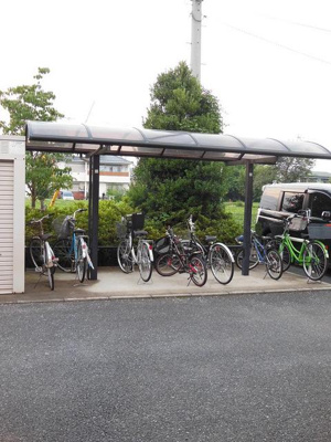 駐輪場2箇所有ります