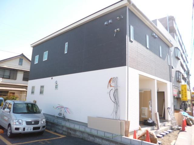 アムールKMAの外観