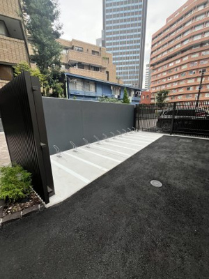 【駐車場】 | オープンレジデンシア新宿ザ・ハウス | 駐輪場