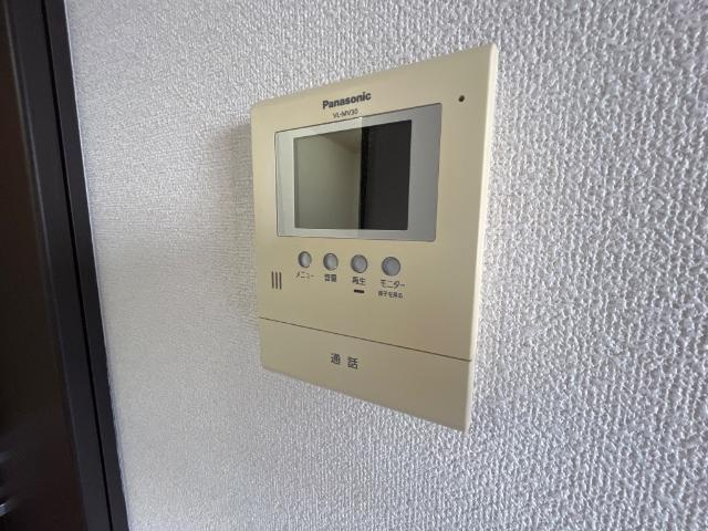 Ｐｒｅｎｄｒｅ　Ｃｈａｔｅａｕの内装|カメラ付インターホン