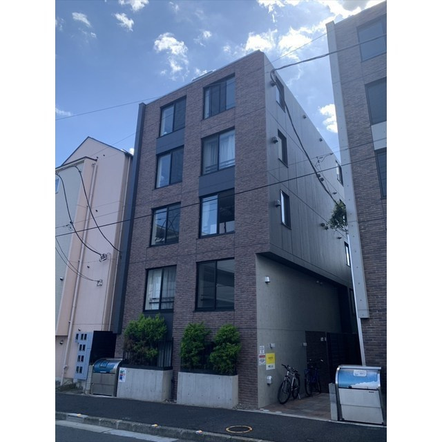 LIVART  SEASON幡ヶ谷の外観