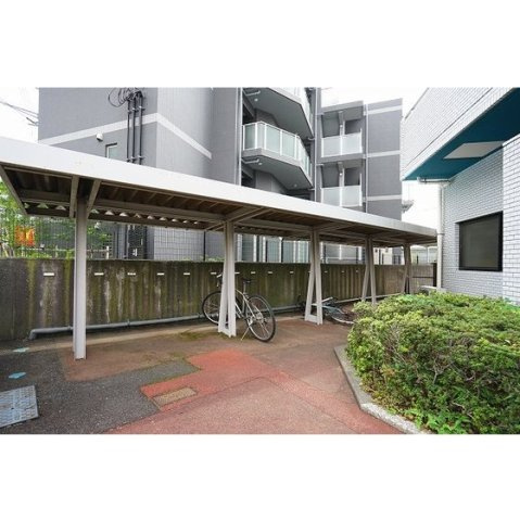 成城ロイヤルマンションのその他|駐輪場