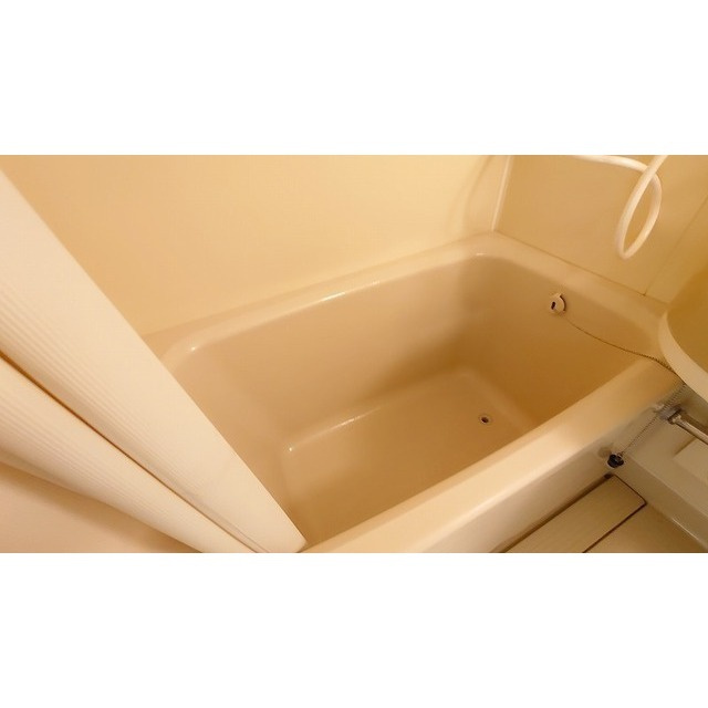 成城ロイヤルマンションの浴室|別部屋参考写真