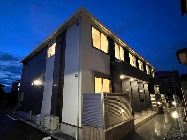 アルパインローズ　Ｃの外観|外観写真（夜）