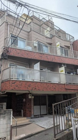 新宿区高田馬場２丁目の賃貸マンションの外観
