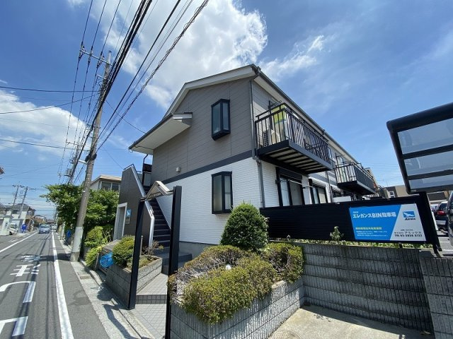 エレガンスＢＩＮ弐番館の外観