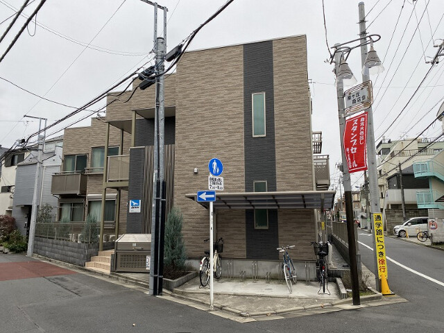 ラピスの外観