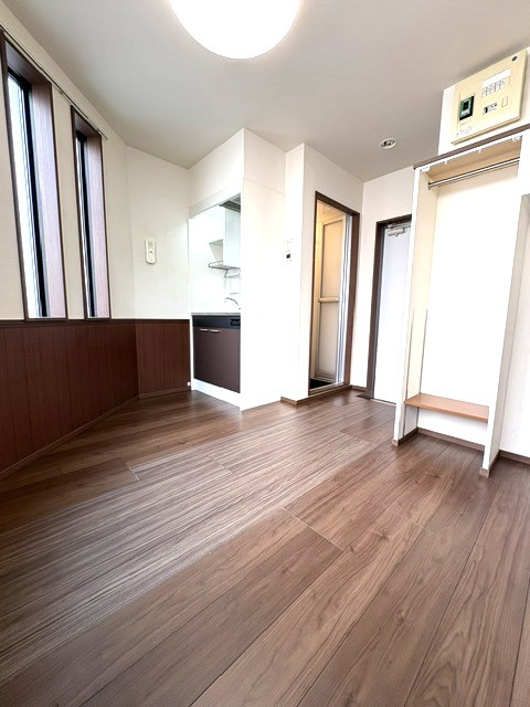 アーバンプレイス高円寺Ⅶの居間・リビング|※101号室内装です
