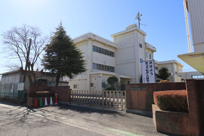 海老名市立大谷小学校まで1400m