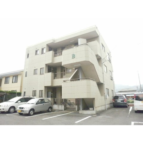 セントラルハイツＢの駐車場