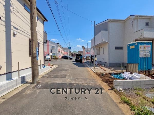 横浜市瀬谷区宮沢２丁目の新築一戸建の前面道路含む現地写真|現在建築中の為、同仕様物件のご案内をさせて頂きます。
お車でご自宅まで送迎承ります。