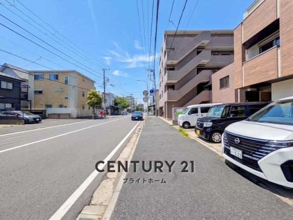 横浜市鶴見区栄町通１丁目の中古一戸建の前面道路含む現地写真|閑静な住宅街につき住環境良好です♪
お気軽にお問い合わせください。