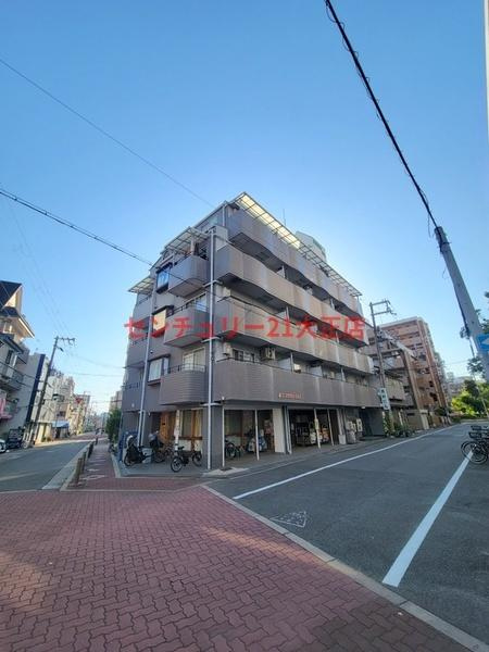 貴和ビルの外観
