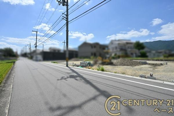 リーブルガーデン葛木 ２号棟 ／新築一戸建の前面道路含む現地写真|■現地撮影写真■前面道路も広々としていて安心！