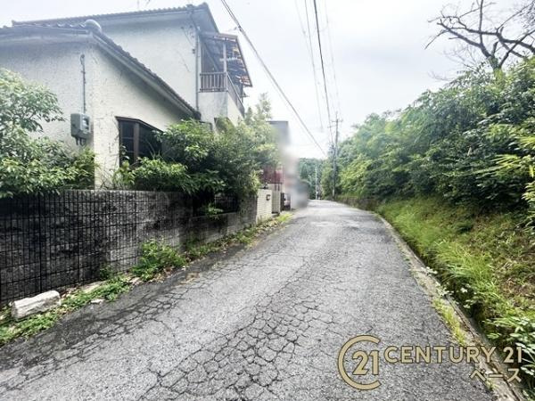 大和高田市築山　一戸建の前面道路含む現地写真|■現地撮影写真■道路との高低差もありません。 お気軽にお問い合わせください。