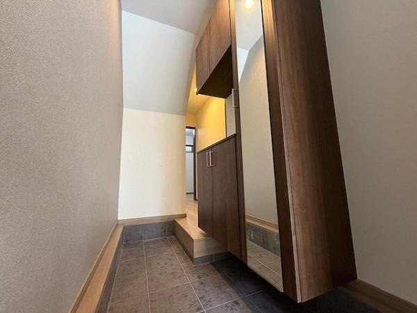 【玄関】 | 門真市柳町　新築戸建