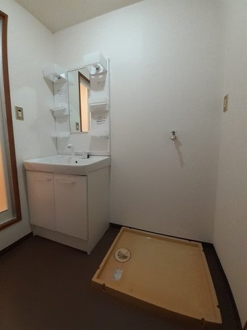 ハイツイチハラＢの洗面所