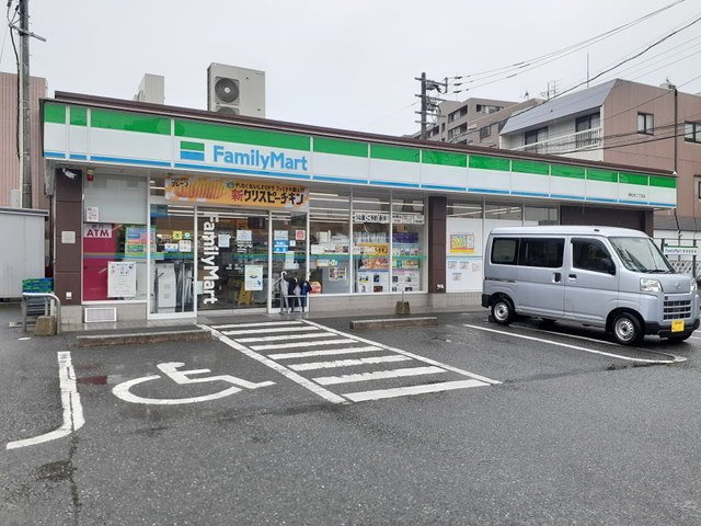 【周辺】 | ラ・ビスタ城南Ｂ | ファミリーマート神松寺2丁目店まで280m