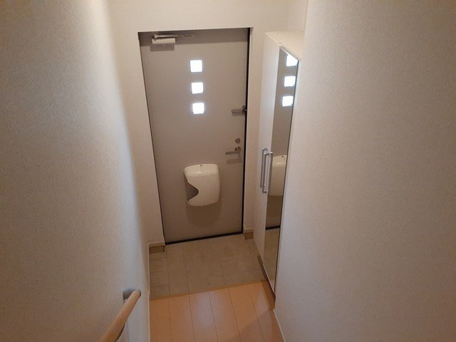 Ｓ．ｓｔａｔｉｏｎの玄関