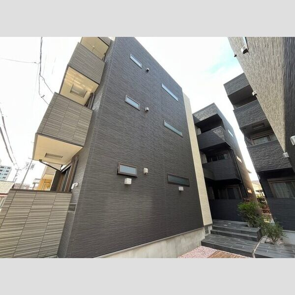 SWISH Gardenのエントランス